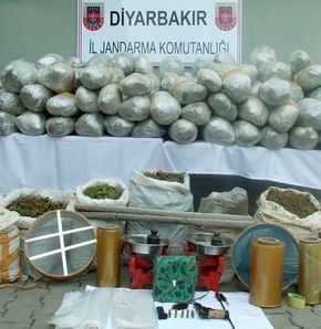 Diyarbakır'da büyük uyuşturucu operasyonu