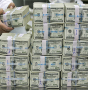 Sofya Havaalan�&acute;ndaki gizemli 1 milyon dolarl�k banknotlar