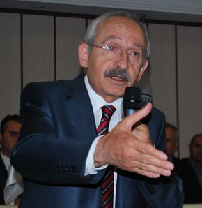 Siyasette Kunta Kinte polemiği!