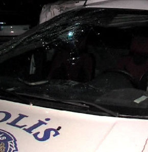 2 polis yaralandı
