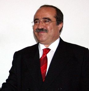 ERZİNCAN'DA ŞOK İNTİHAR
