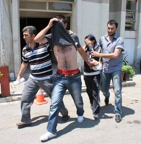İZMİR'DE TERÖR OPERASYONU …
