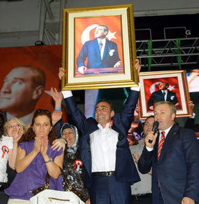 5 bin eski CHP'li partiye geri döndü