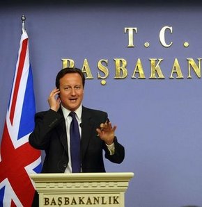 Cameron, Türkiye'nin AB isteğini kontrol etti