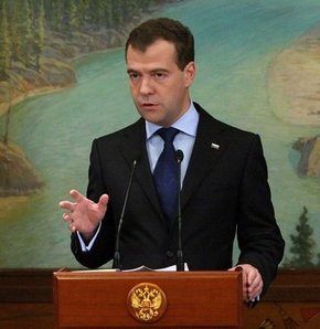 Rüşvet iddialarına Medvedev el koydu 