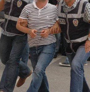 Prezervatif hırsızları yakalandı