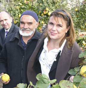 "Bakkallara kredi açılsın"