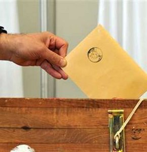 Anayasa referandumunda "evet", "hayır" oylarını geçti 542108_detay