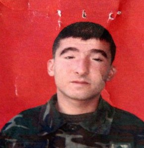 Askeri araç devrildi: 1 şehit