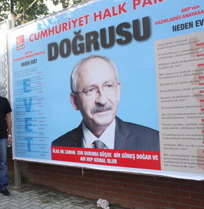 "O afişleri CHP'li Belediye başkanı yaptırmış"