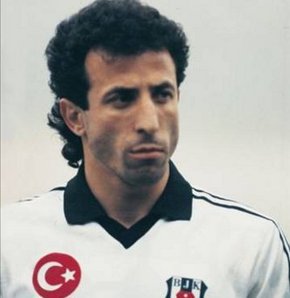 Kameraman futbolcu Recep'i neden kovaladı