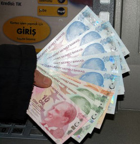 Memur maaş zamları bütçeye yük getirdi