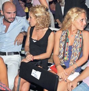 İki kardeşe iki gelin
