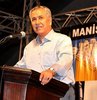 Arınç 'hayır'cılara akıl hastanesini gösterdi