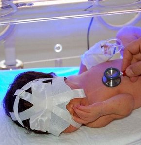 İnşaatta iki haftalık bebek bulundu