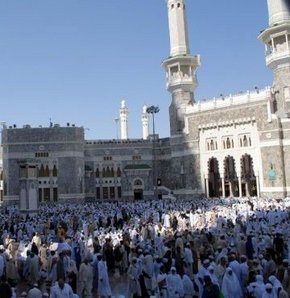 Suudi Arabistan Cuma günü bayram yapacak