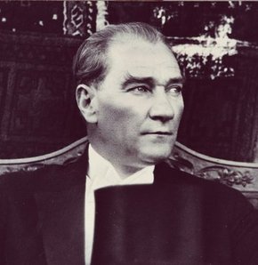O türküyü Atatürk mü söyledi?