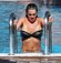 Havuz başında bikini arızası GALERİ