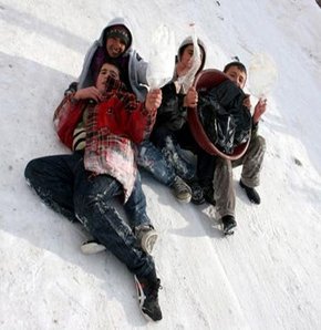 Ankara'da yarın okullar tatil!