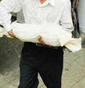 Toprağa gömülü 3 aylık cenin bulundu!