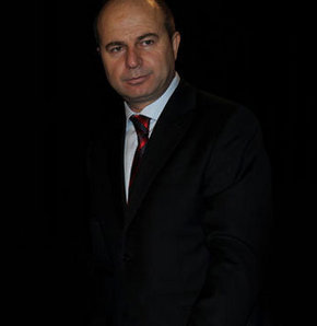Eskişehir Valisi yeni Emniyet Genel M&uuml;d&uuml;r&uuml;