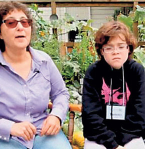Lezbiyen çiftin ‘oğlu’ ‘kız’ olacak