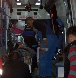 Motosiklet Kazas�nda 1 Ki�i �ld� 1 Ki�ide Yaraland�