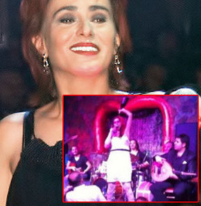 http://im.haberturk.com/2011/10/15/679646_detay.jpg?1318673157