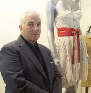 Amy Winehouse'un elbisesine rekor fiyat
