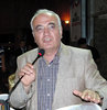 "Yahu oğlunun doğum gününü de mi bilmezsin?"