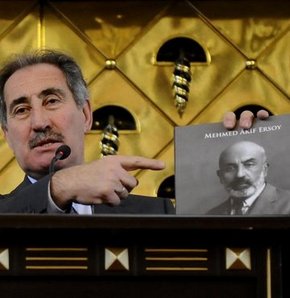 'Paltosuz gezen Mehmet Akif Ersoy'u örnek alın'