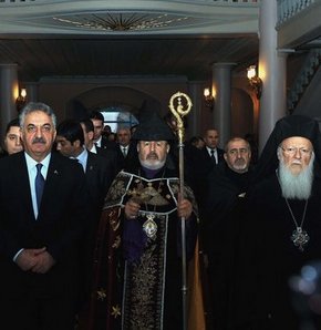 Gehört das Christentum zur Türkei http://im.haberturk.com/2011/12/28/701098 detay.jpg?1325104986