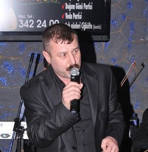Azer Bülbül Otel Odasında Ölü bulundu