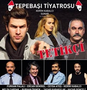 Furkan Palalı, tiyatro sahnesinde
