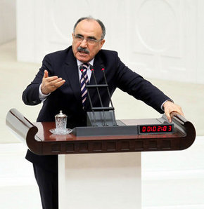 Meclis'te 'çadır tiyatrosu' tartışması