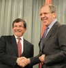 Davutoğlu: Komşularımızı hedef yaptırmayız 
