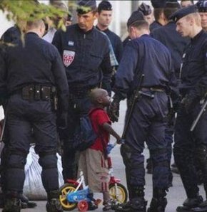 "Fransız polisi ırkçılık yapıyor" 