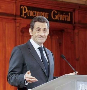 Sarkozy'nin pembe tablosu!