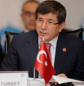 Davutoğlu: Suriye için uluslararası konferans kurulsun 