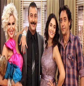 Yahşi komediye devam