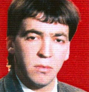 Başbakan'a hakarete hapis cezası