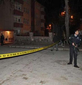 Gece bekçisi vuruldu