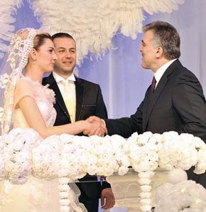 Cumhurbaşkanı Gül nikâh şahidi oldu