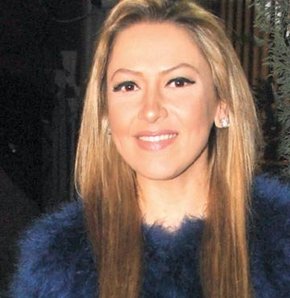 Hadise annesinin doğum gününü kutladı