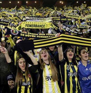 Fener'in yuvasını 'Dişi Kanaryalar' yaptı!