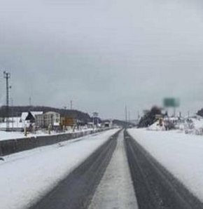 Afyonkarahisar-Ankara karayolu ulaşıma kapatıldı