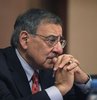 Panetta'nın uçağının indiği üste patlama!