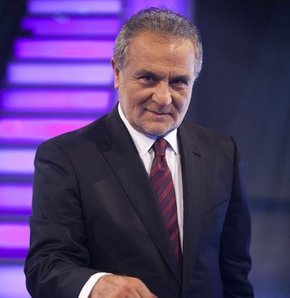 "Mezar kazalım tiyatroya"