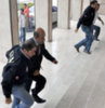 Adliye önünde silah sesleri
