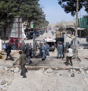 Afganistan'da intihar saldırısı!